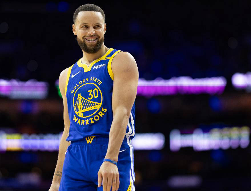 包含库里连续十二场比赛得分超过出色防守,拜仁挑战极限!的词条 包含库里连续十二场比赛得分超过出色防守,拜仁挑战极限!的词条