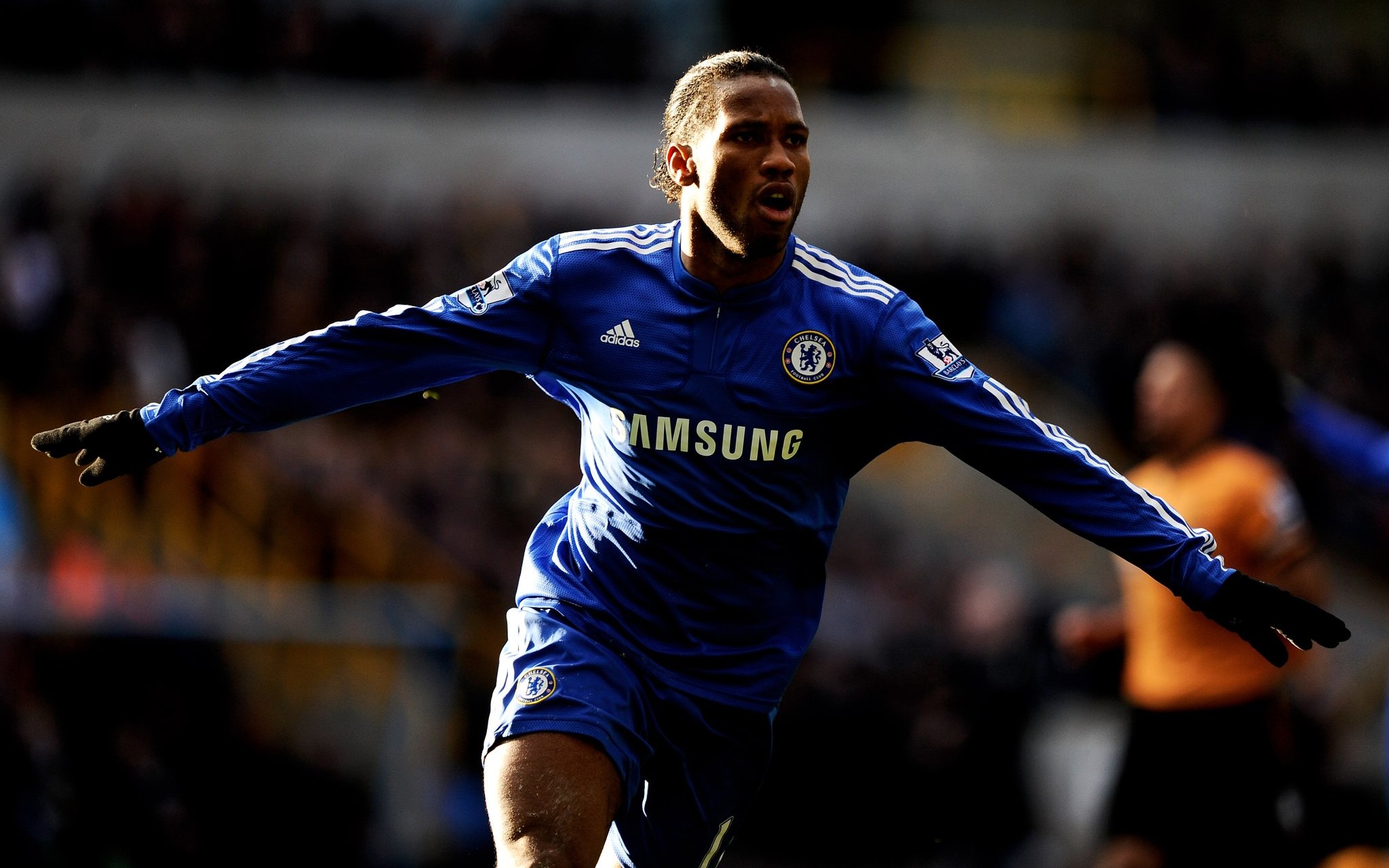 德罗巴赛事官方发布回归赛场新规，切尔西争议不断！的简单介绍